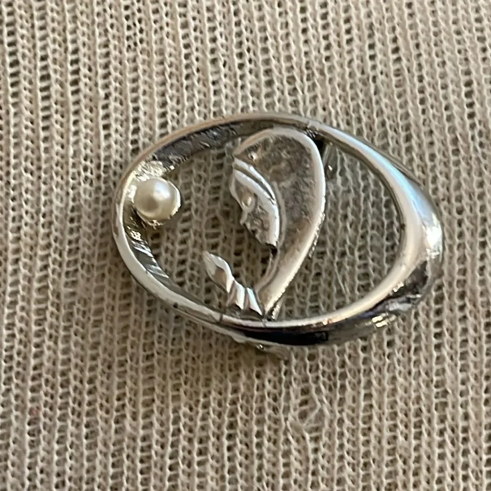 Vintage Silver-Tone Praying Mother Mary Lapel Pin Religious Catholic